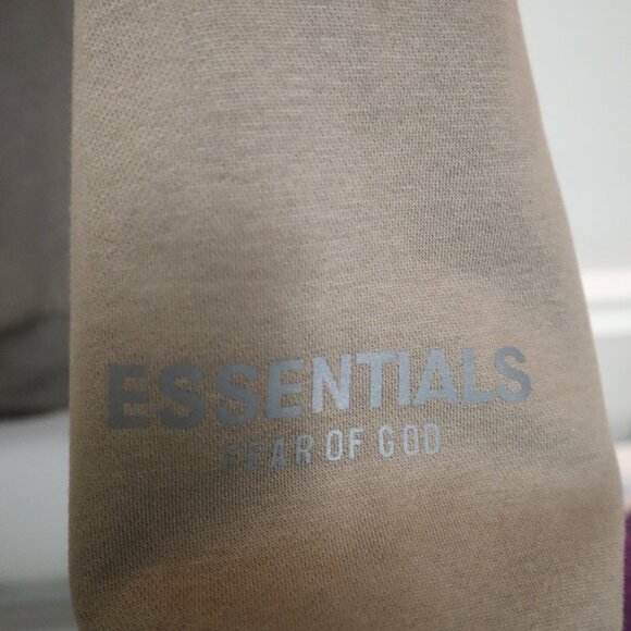 Essentials Fear of God Men's Hoodie - Picture 5 of 11